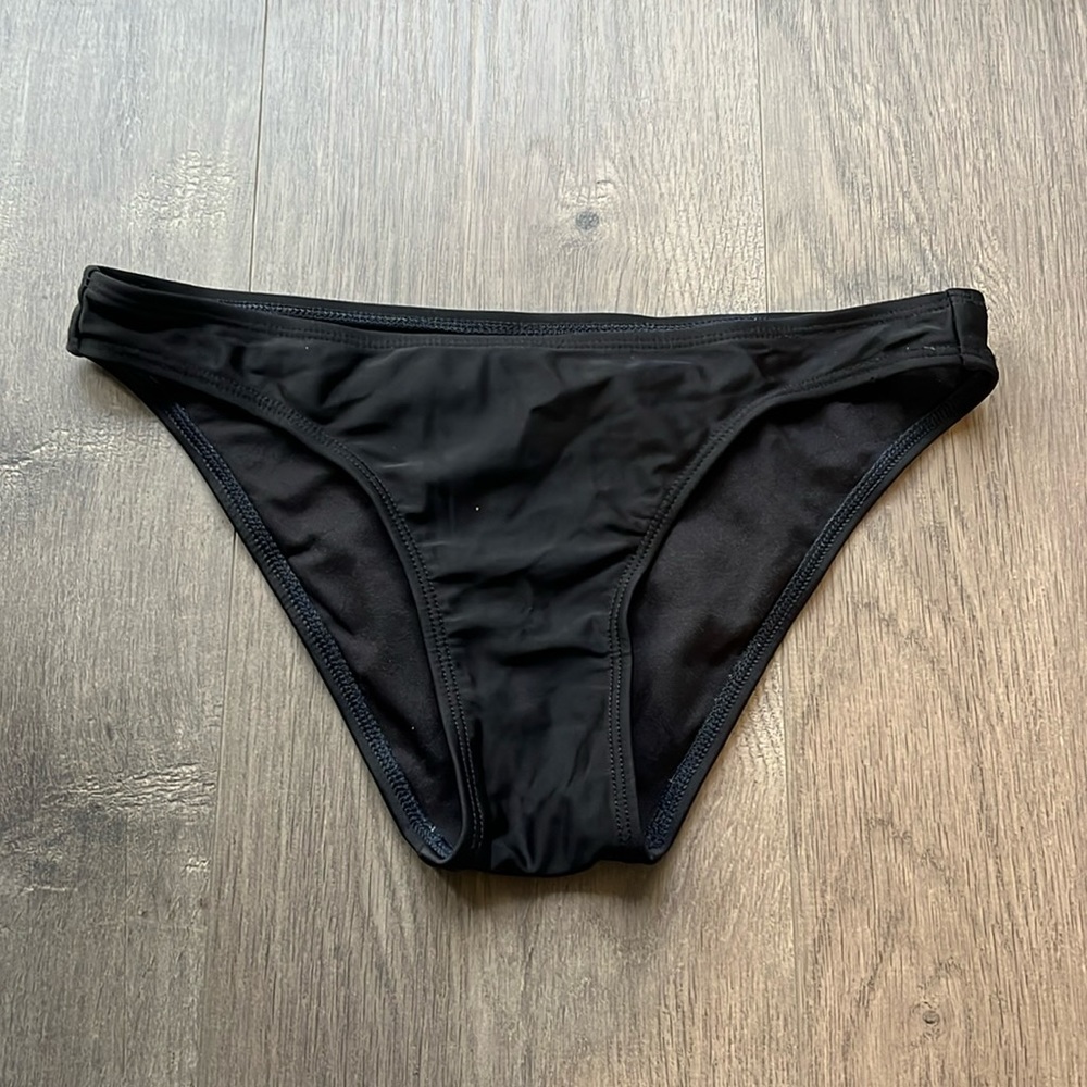 Women’s bikini bottom